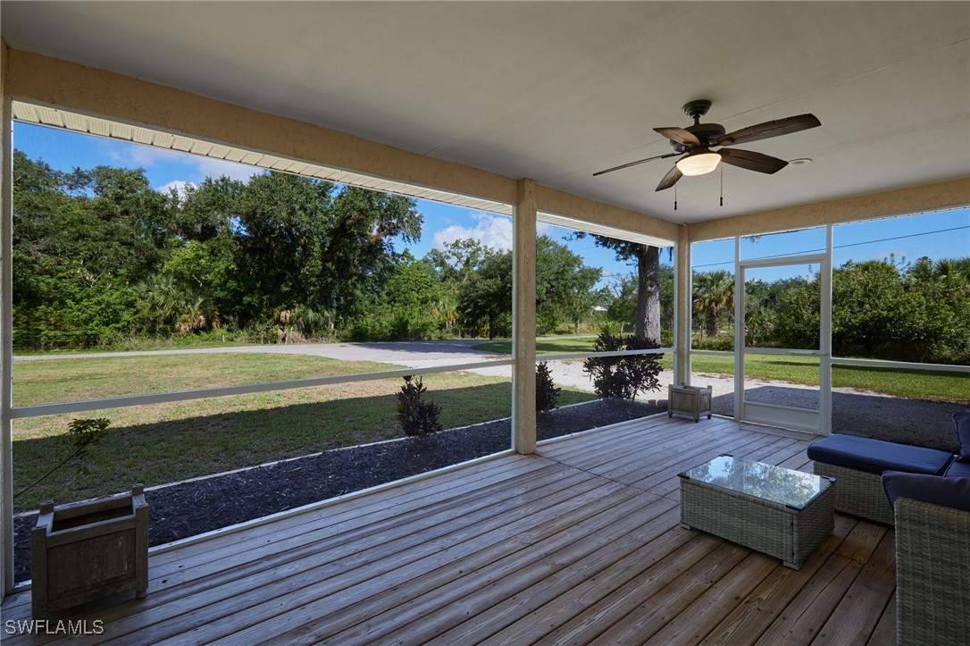 2 Bed SingleFamilyResidence for Sale in Buckingham, FL — photo 4