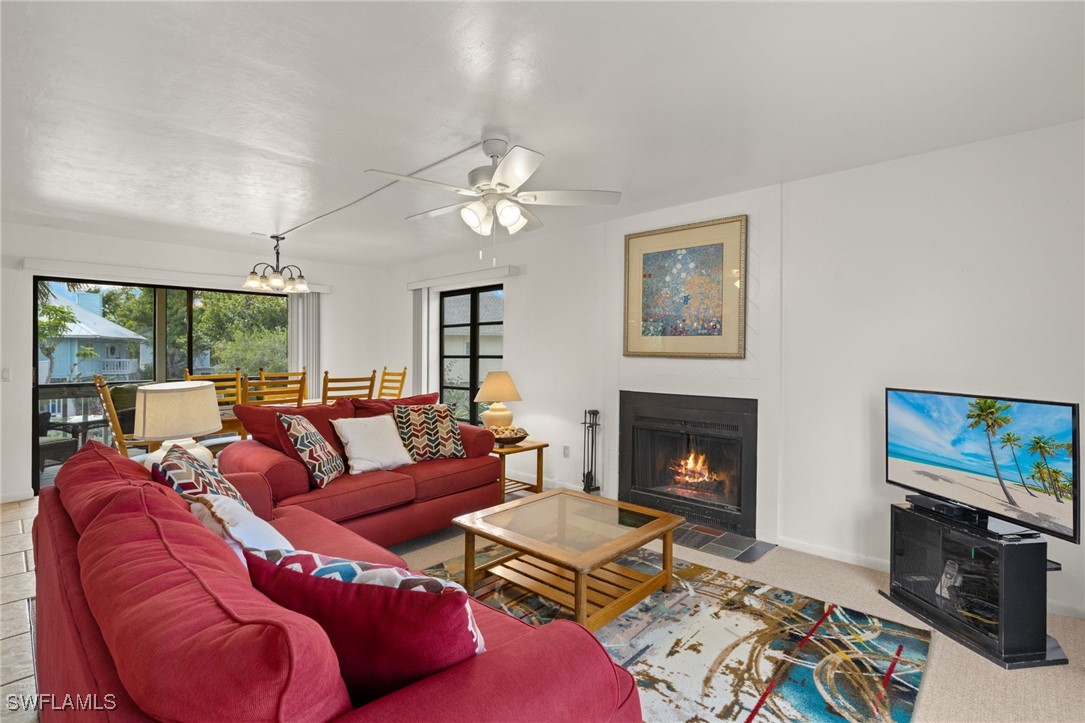 2 Bed Waterfront Home for Sale in Captiva, FL, $899,000 — photo 4