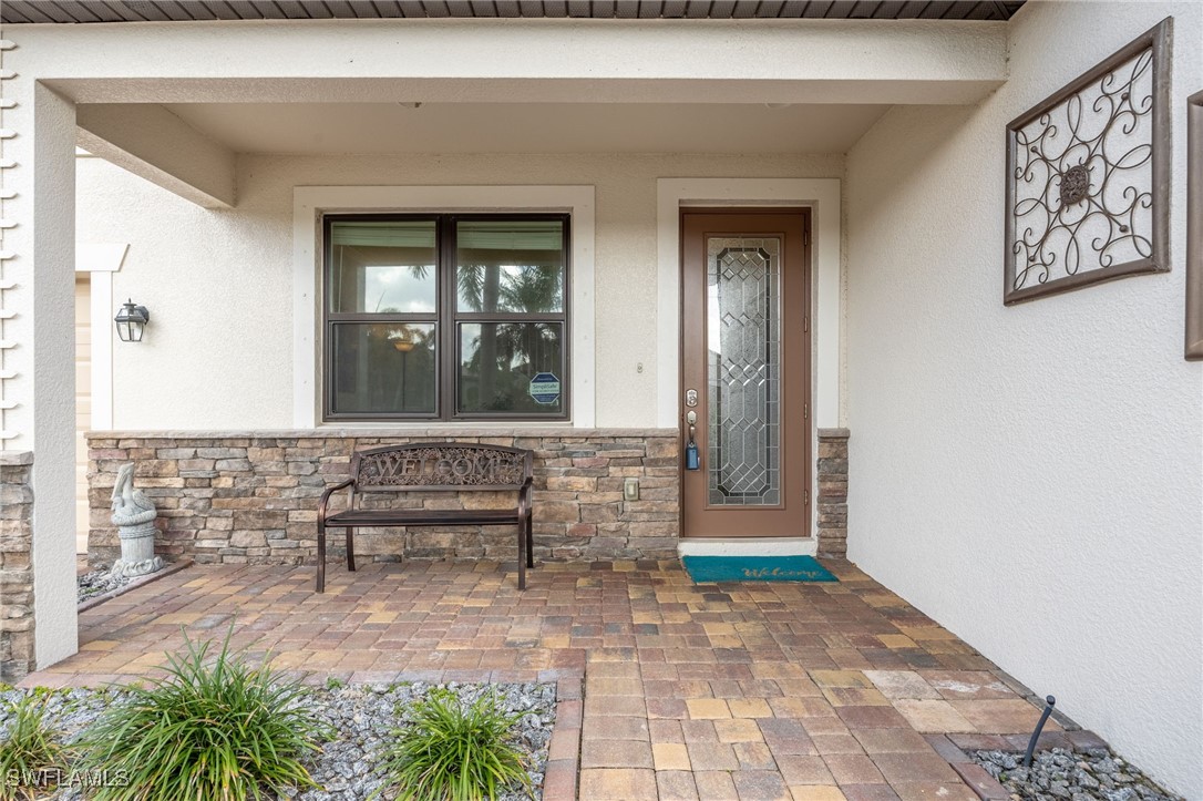 5 Bed Pool Home for Sale in Estero, photo 4