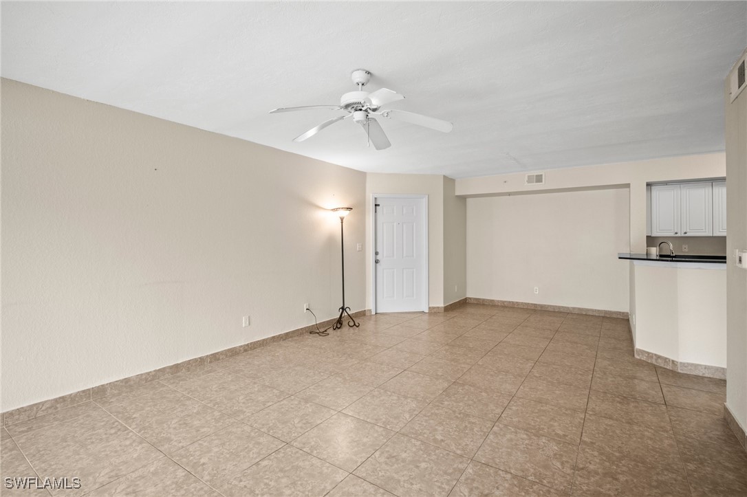 1 Bed Waterfront Home for Sale in Naples, FL — photo 4