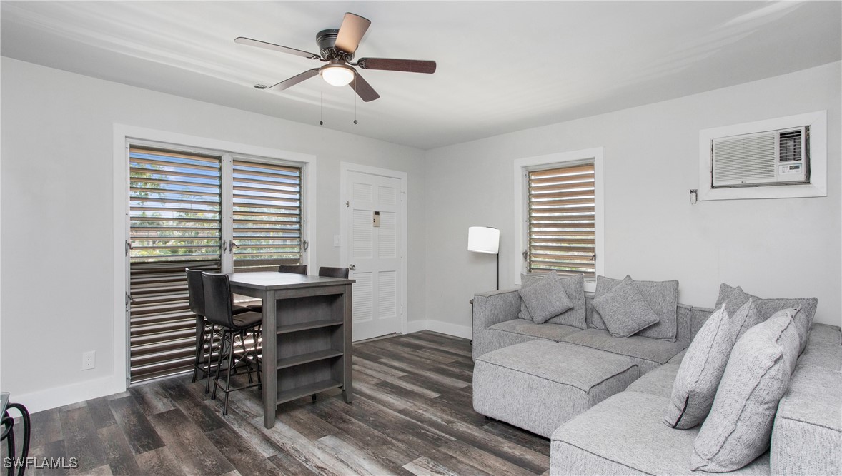 2 Bed Condominium for Sale in Marco Island, FL, $319,000 — photo 4