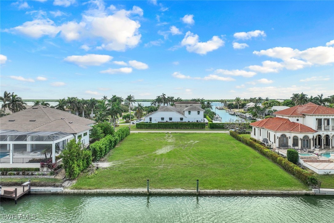 Waterfront Home for Sale in Marco Island, photo 4