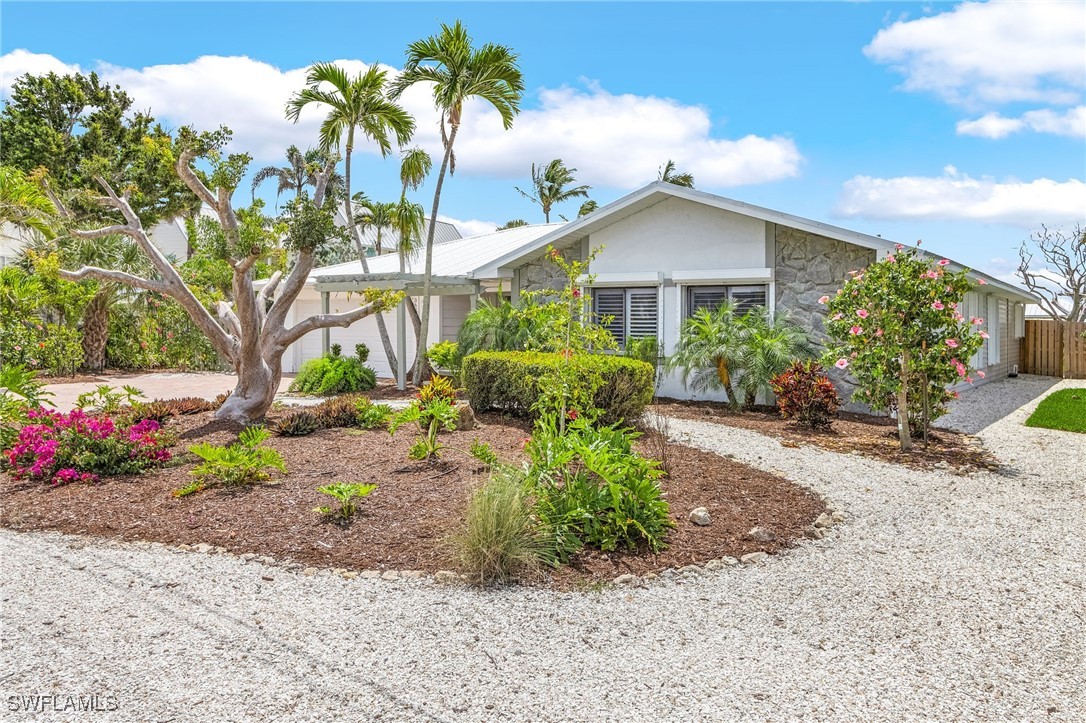 4 Bed Pool Home for Sale in Bayview Acres, FL, $975,000 — photo 4