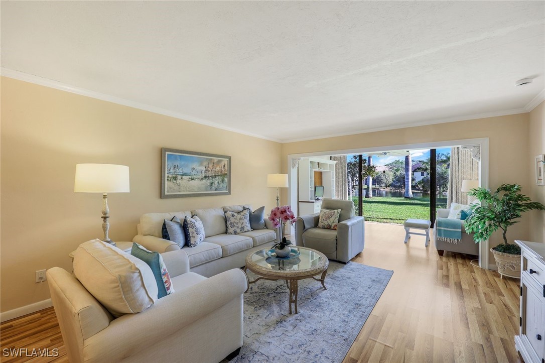 2 Bed Condominium for Sale in Courtwood, FL, $250,000 — photo 4