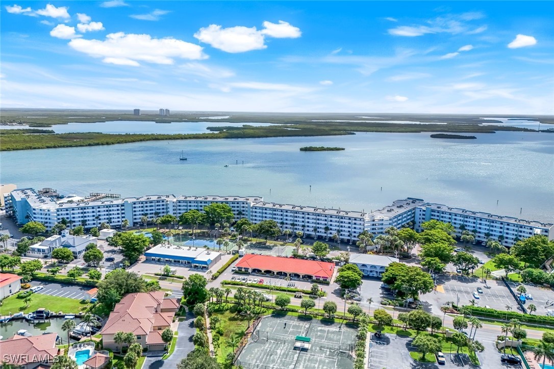 1 Bed Waterfront Home for Sale in Marco Island, FL, $529,000 — photo 4