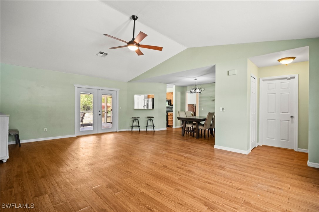 3 Bed SingleFamilyResidence for Sale in Alva, FL, $379,900 — photo 4