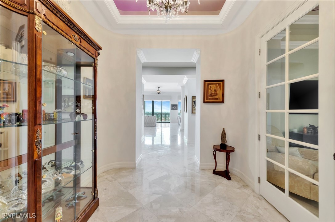 3 Bed Waterfront Home for Sale in Fort Myers, photo 4