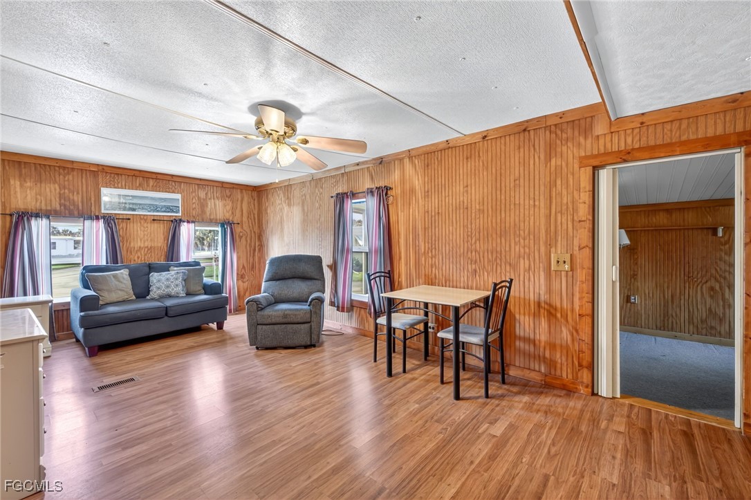 2 Bed ManufacturedHome for Sale in Carriage Village, FL — photo 4