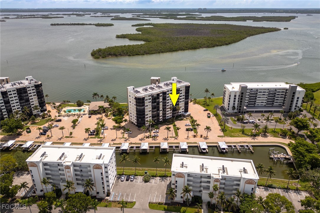 2 Bed Waterfront Home for Sale in Harbour Pointe Condo, FL — photo 4
