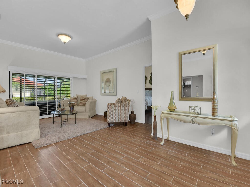 4 Bed Pool Home for Sale in Eagle Ridge, photo 4