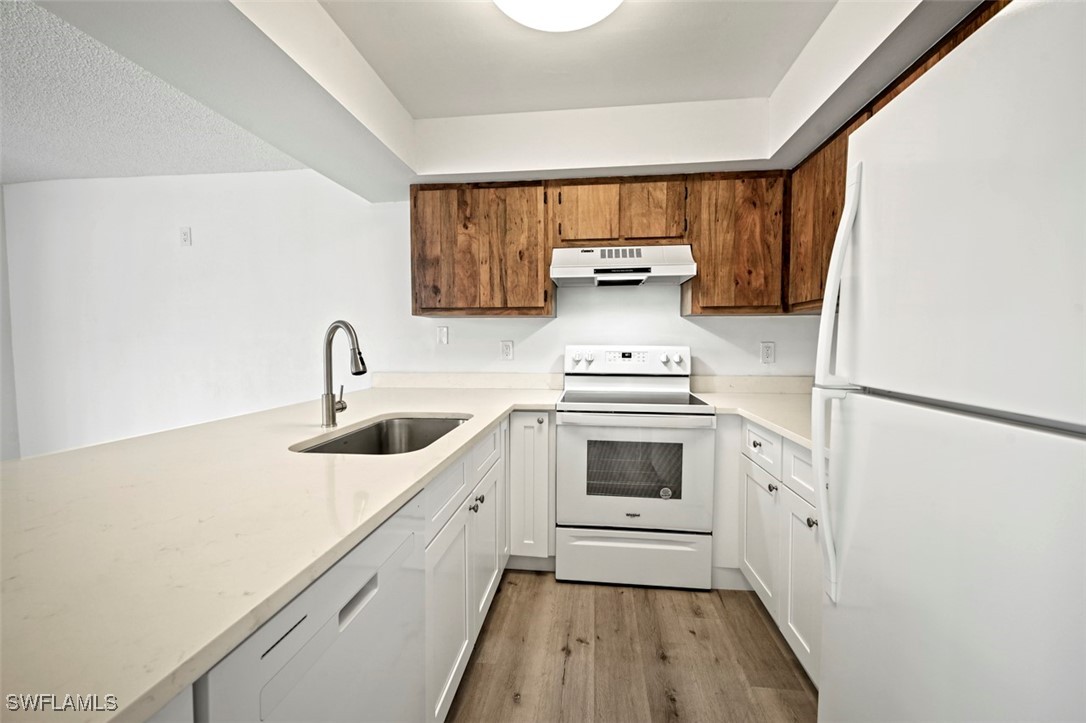 1 Bed Condominium for Sale in North Fort Myers, FL, $59,900 — photo 4