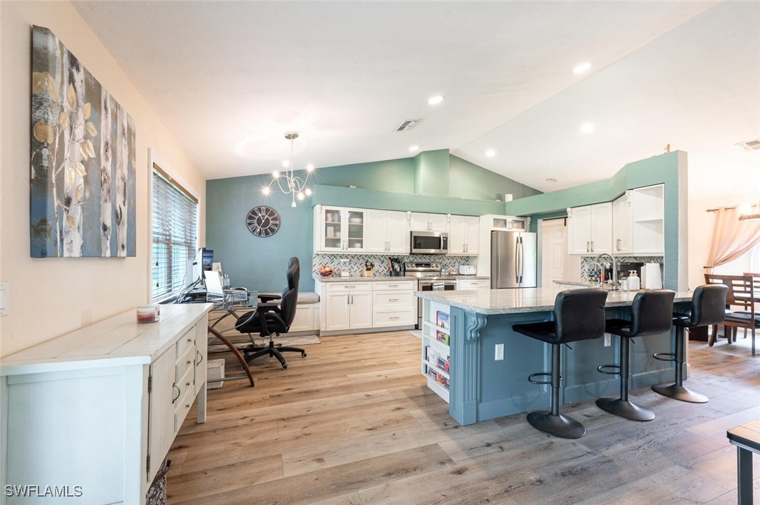3 Bed SingleFamilyResidence for Sale in Naples, photo 4