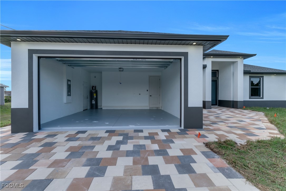3 Bed SingleFamilyResidence for Sale in Lehigh Acres, photo 4