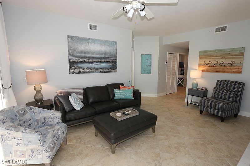 2 Bed Waterfront Home for Sale in Arielle, photo 4