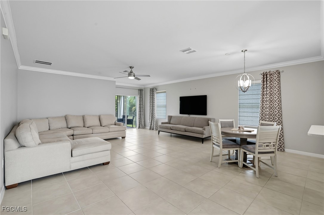 3 Bed SingleFamilyResidence for Sale in Entrada, FL — photo 4
