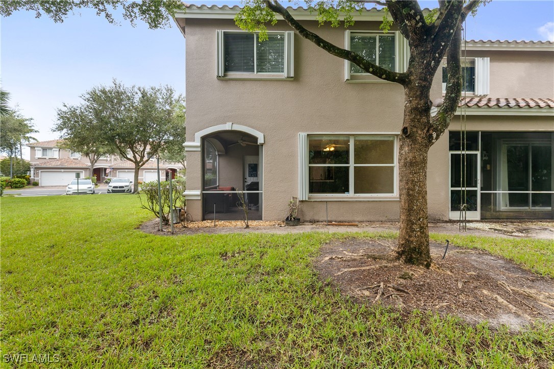 3 Bed Townhouse for Sale in Colonnade At Forum, FL, $299,999 — photo 4