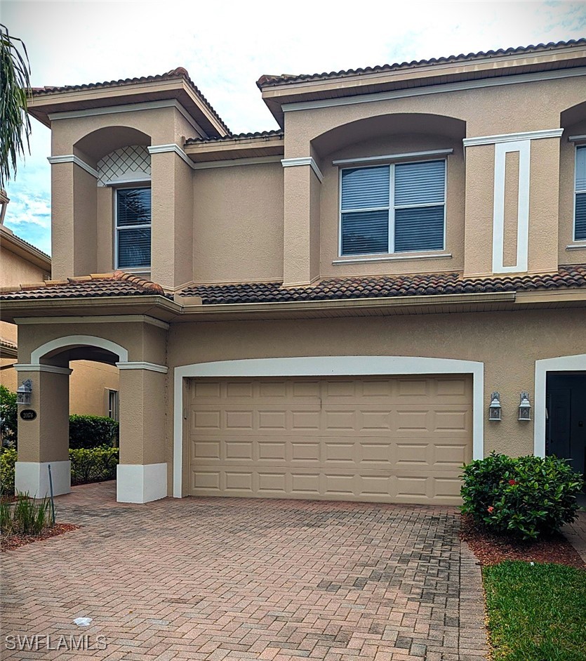 3 Bed Waterfront Home for Sale in Bella Terra, photo 4