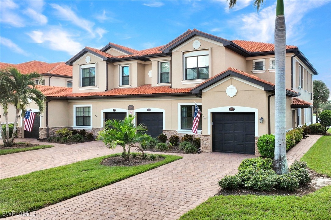 2 Bed Waterfront Home for Sale in Paloma, FL, $319,000 — photo 4