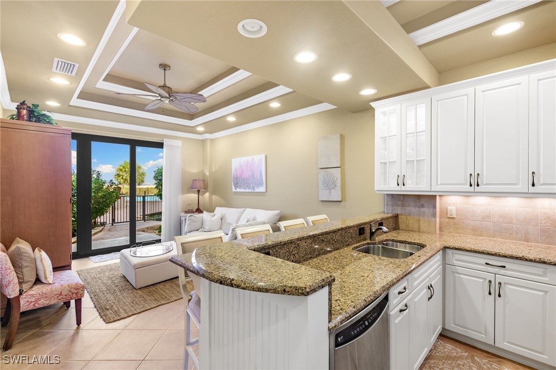 1 Bed Waterfront Home for Sale in Marco Island, FL, $500,000 — photo 4