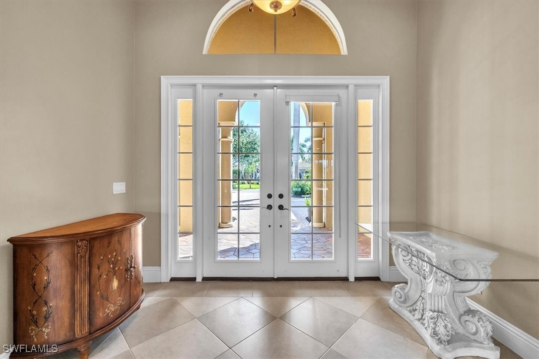 3 Bed Pool Home for Sale in Sanctuary Point, FL — photo 4