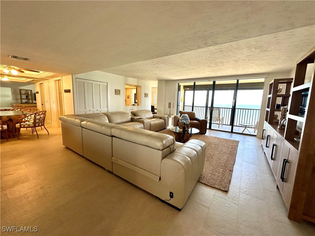 2 Bed Waterfront Home for Sale in Naples, photo 4