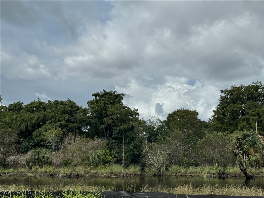 2 Bed Waterfront Home for Sale in Naples, FL, $565,534 — photo 4