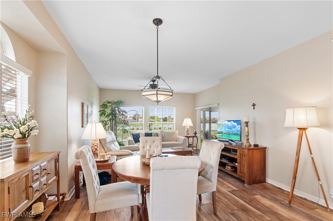 3 Bed Waterfront Home for Sale in Amberley Court, photo 4