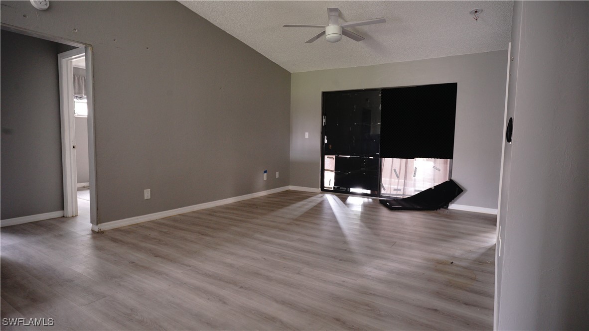2 Bed Condominium for Sale in Fort Myers, FL, $75,000 — photo 4