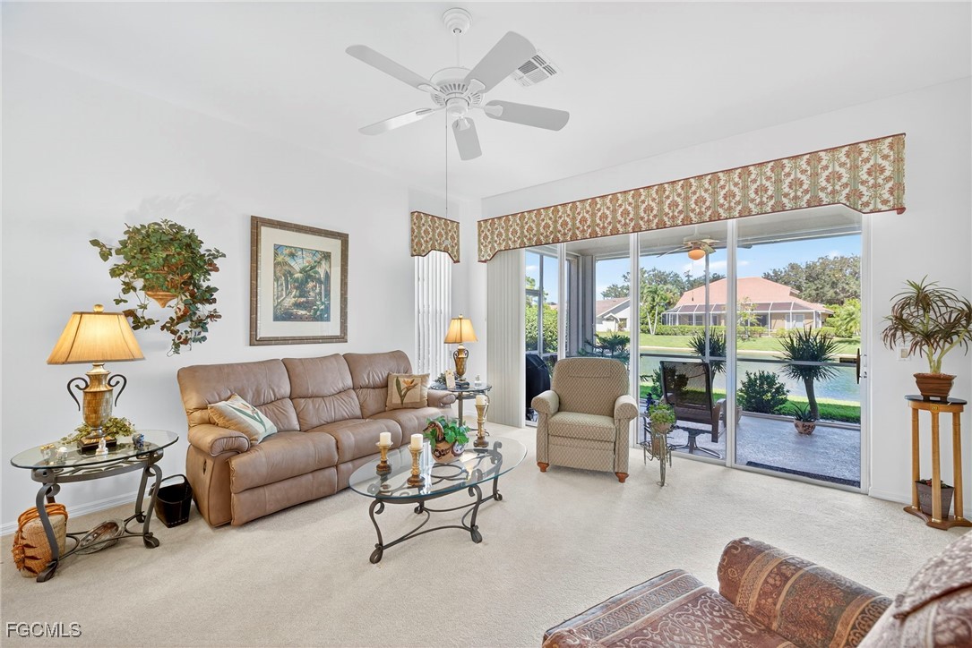 3 Bed Waterfront Home for Sale in Fort Myers, photo 4