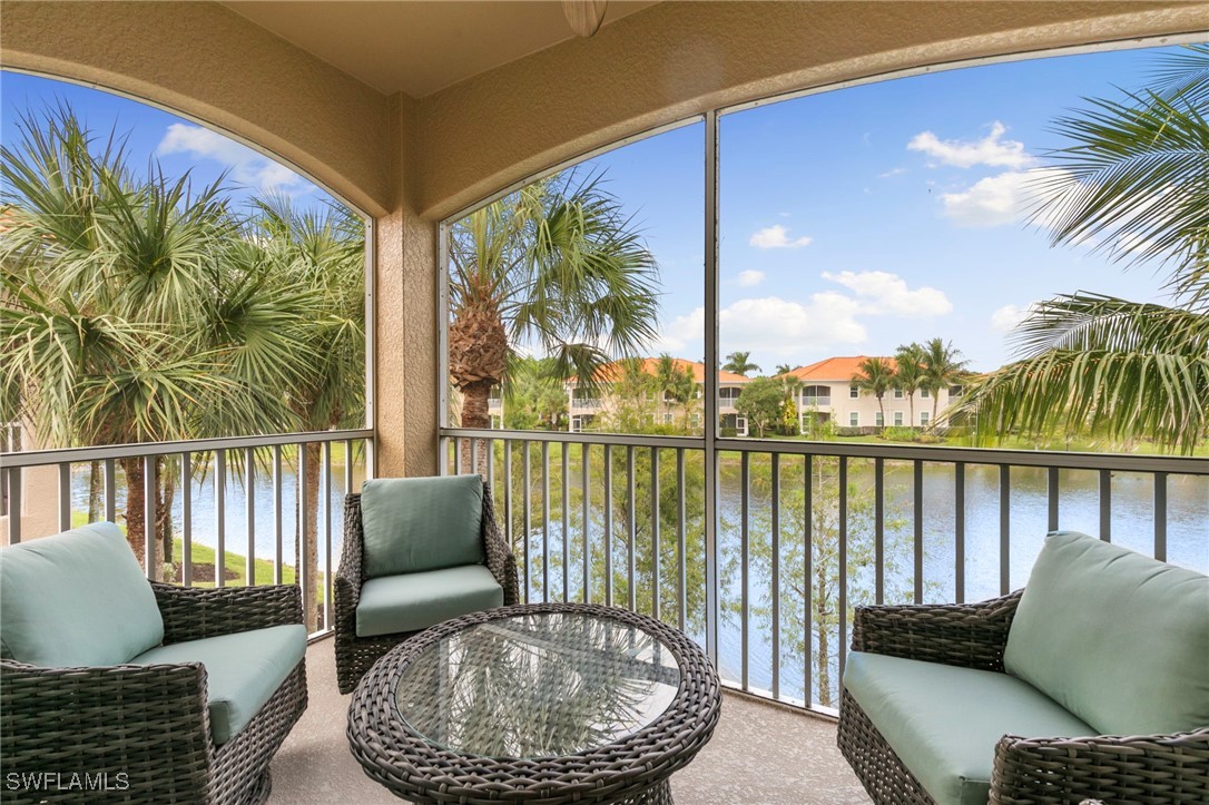 3 Bed Waterfront Home for Sale in Sorrento, photo 4