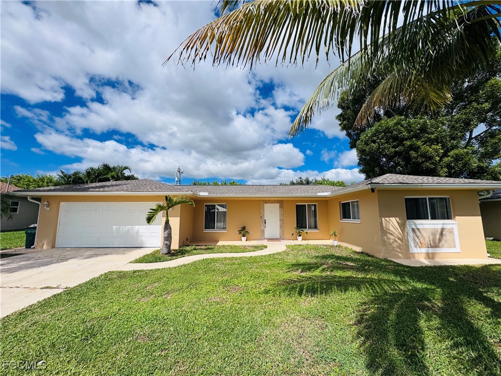 3 Bed SingleFamilyResidence for Sale in Cape Coral, FL — photo 4