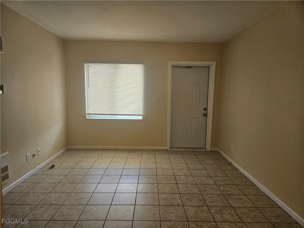1 Bed Condominium for Sale in Ben Mar Condo, FL, $105,000 — photo 4