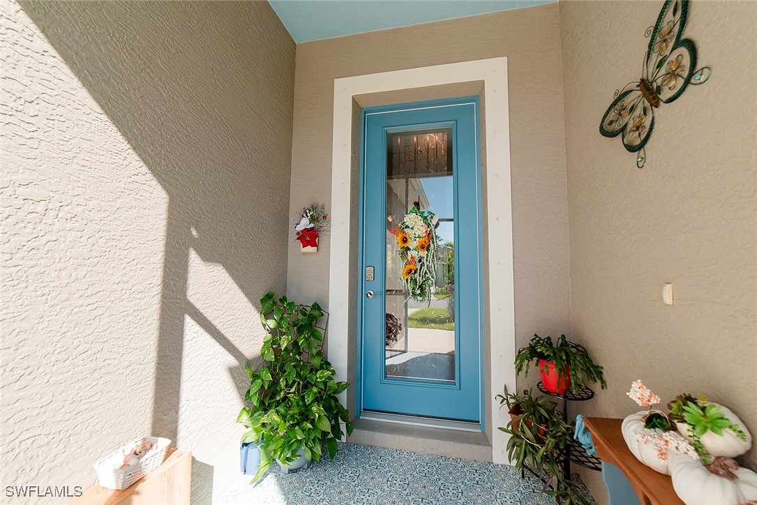 3 Bed Pool Home for Sale in Rotonda Heights, photo 4