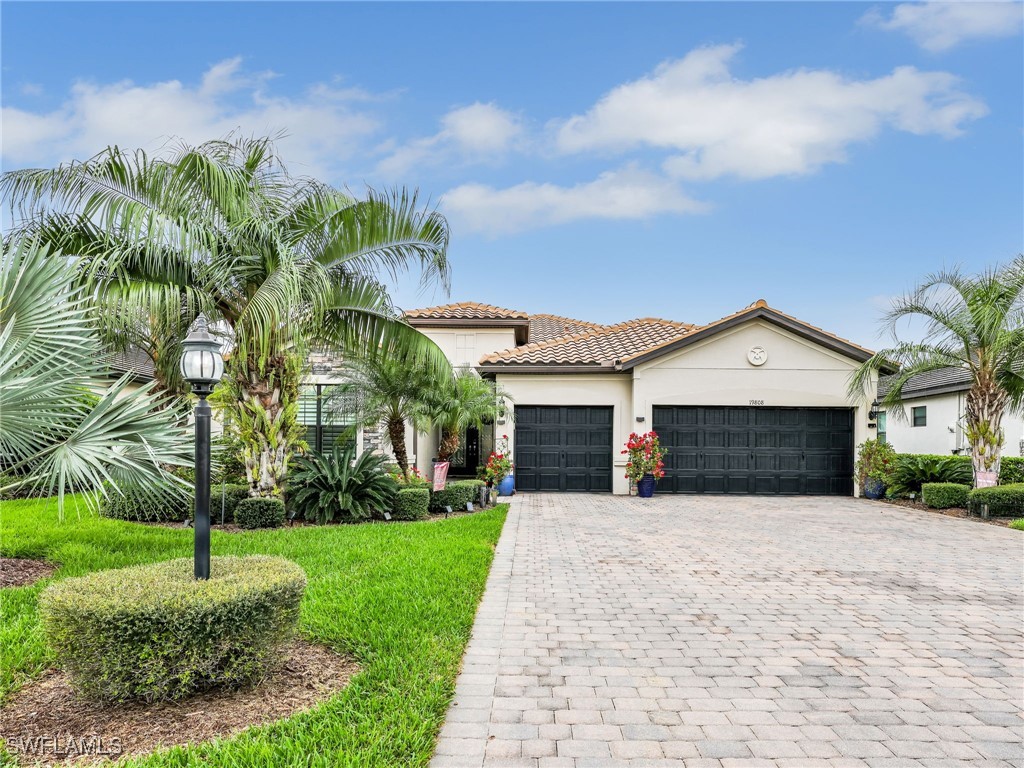 3 Bed SingleFamilyResidence for Sale in Estero, FL, $649,000 — photo 4