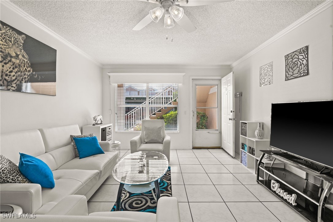 2 Bed Condominium for Sale in Bermuda Isles, FL, $295,000 — photo 4