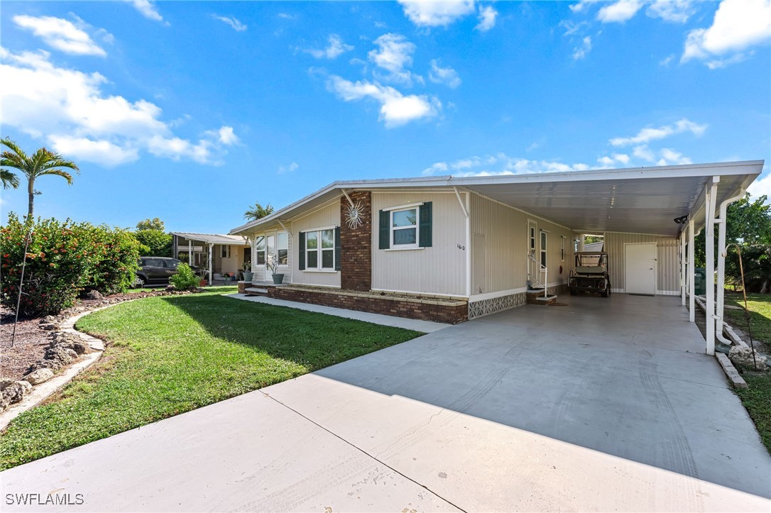 2 Bed ManufacturedHome for Sale in Naples, FL, $159,000 — photo 4