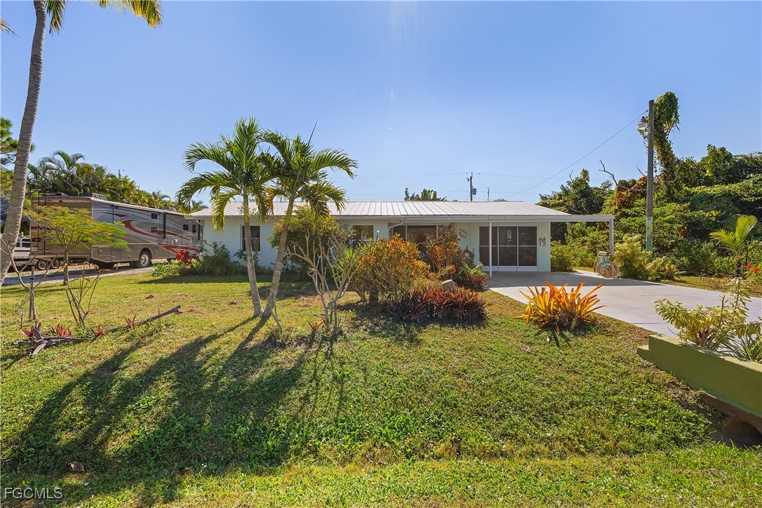 2 Bed Pool Home for Sale in Pine Island Ridge, FL, $358,000 — photo 4