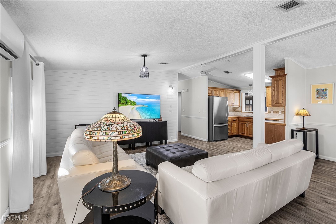 2 Bed ManufacturedHome for Sale in Pine Island Cove, FL — photo 4
