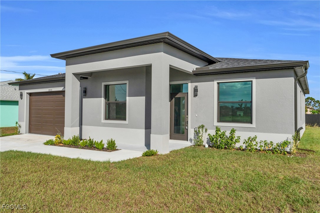 4 Bed SingleFamilyResidence for Sale in Cape Coral, FL — photo 4