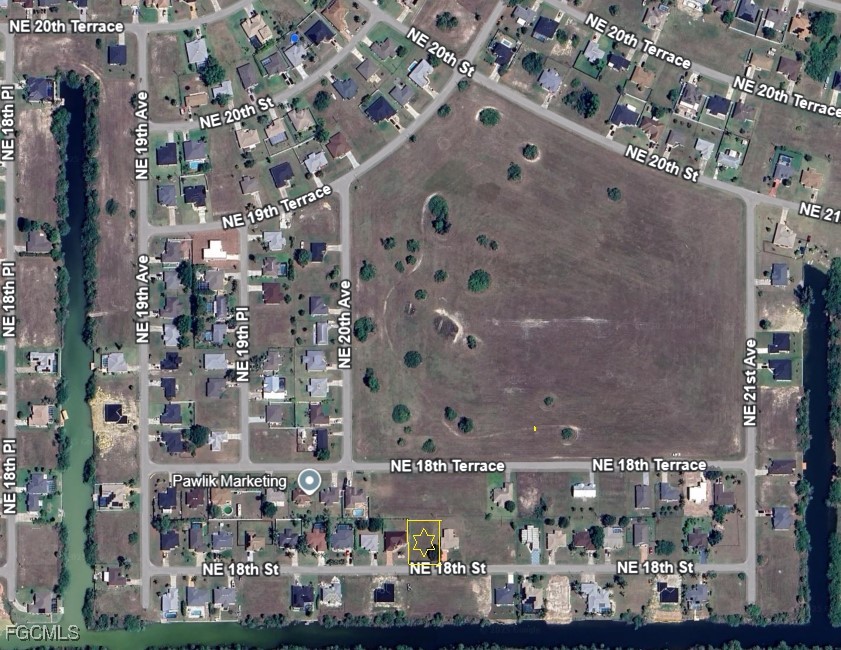 Residential for Sale in Cape Coral, photo 4