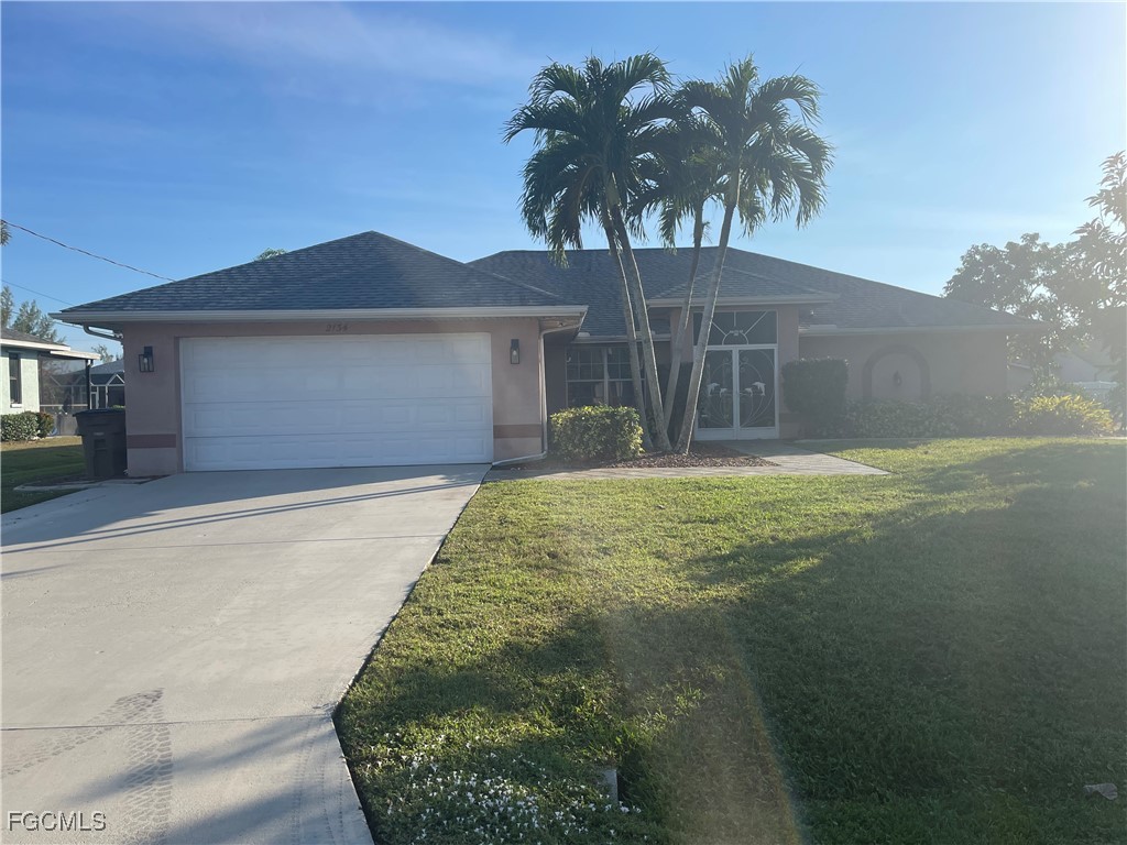 3 Bed Pool Home for Sale in Cape Coral, photo 4