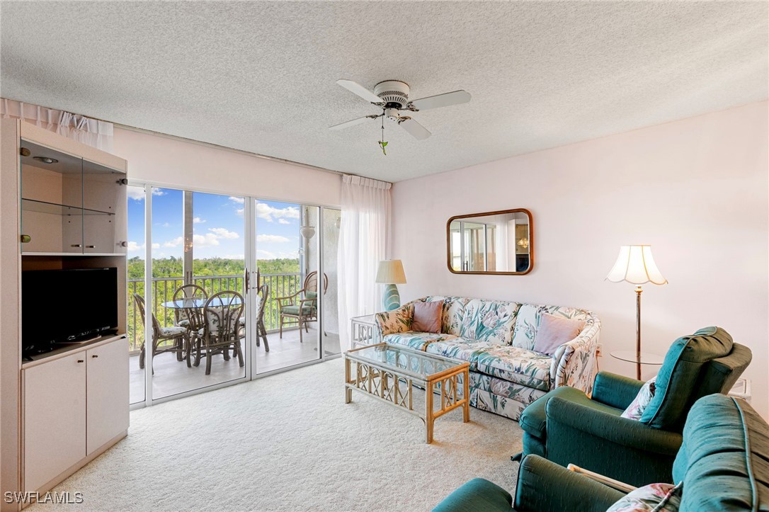 2 Bed Waterfront Home for Sale in Marco Island, photo 4