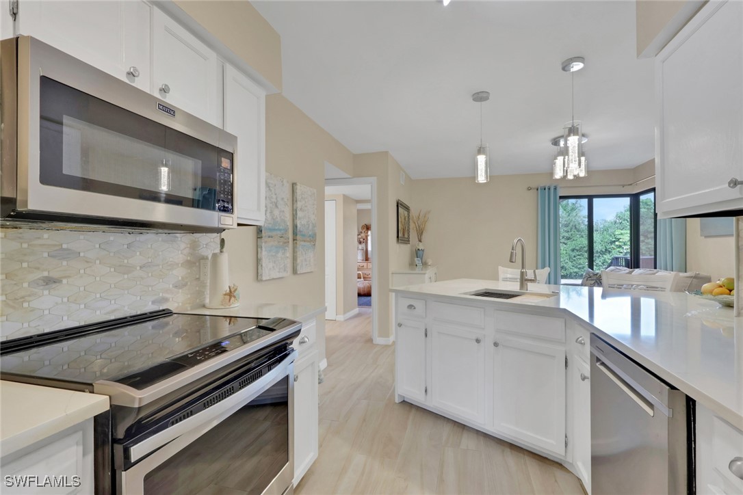 2 Bed Condominium for Sale in Sharondale, FL, $235,000 — photo 4
