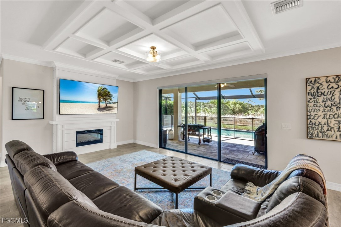 5 Bed Pool Home for Sale in Estero, photo 4