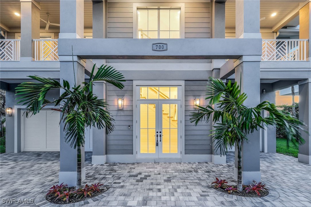 5 Bed Waterfront Home for Sale in Hideaway Beach, photo 4