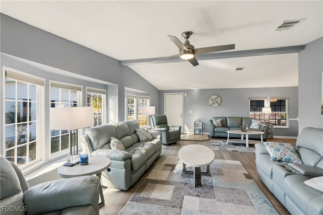 2 Bed ManufacturedHome for Sale in North Fort Myers, FL — photo 4