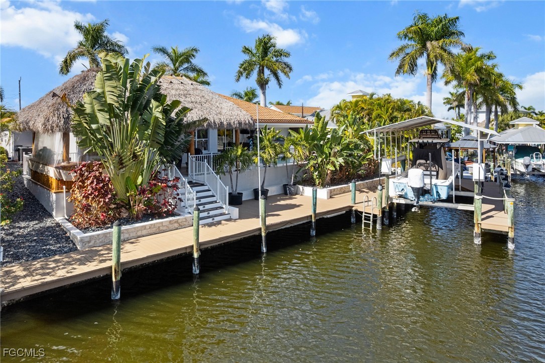 3 Bed Pool Home for Sale in Matlacha Isles, FL, $874,900 — photo 4