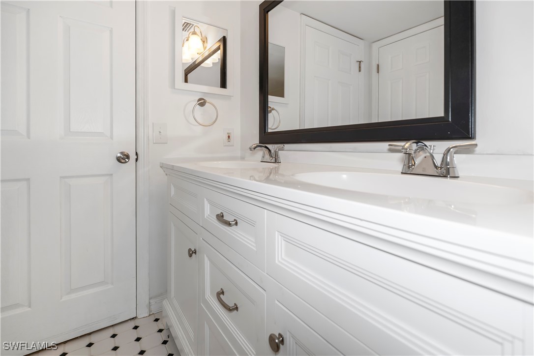 2 Bed Condominium for Sale in Naples Keep, FL, $199,000 — photo 4