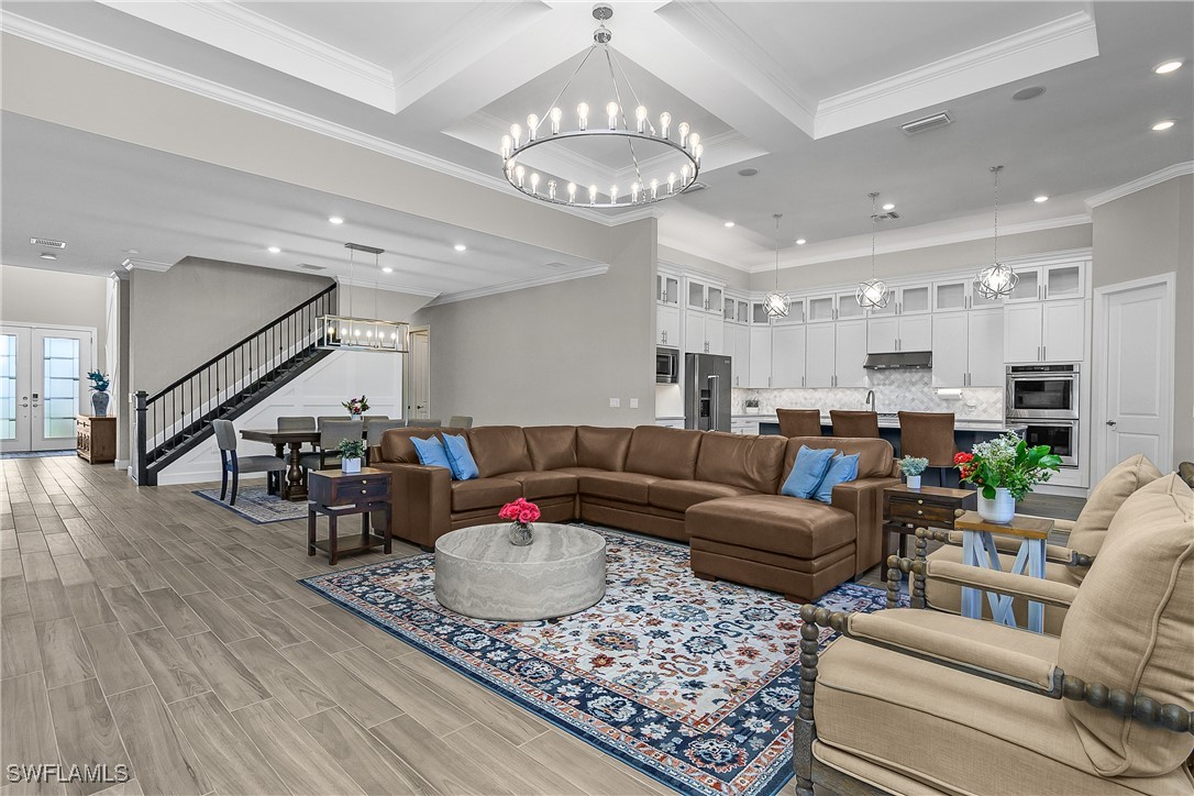 5 Bed Pool Home for Sale in Wildblue, photo 4