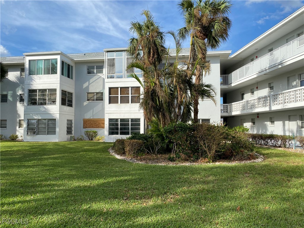 2 Bed Waterfront Home for Sale in Tropic Terrace, photo 4